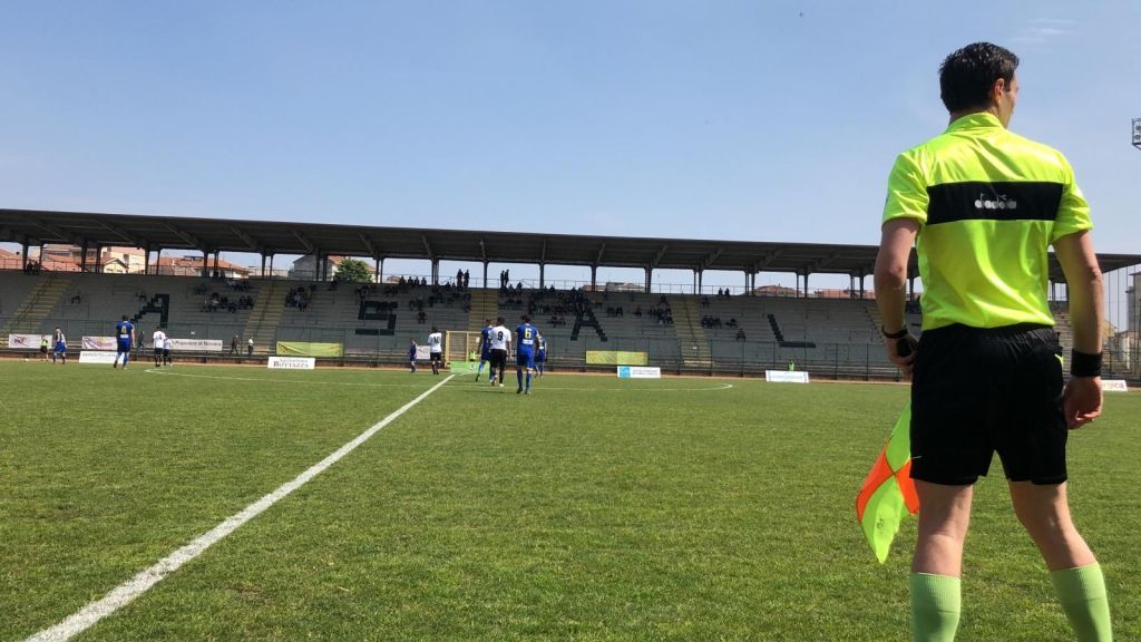Il Casale sta pareggiando 0-0 con il Borgaro al termine del primo tempo. Neri in dieci per l’espulsione di Coccolo